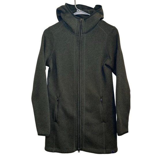 L.L. Bean Jackets & Blazers - L.L. Bean women’s Hooded fleece coat in Dark Green